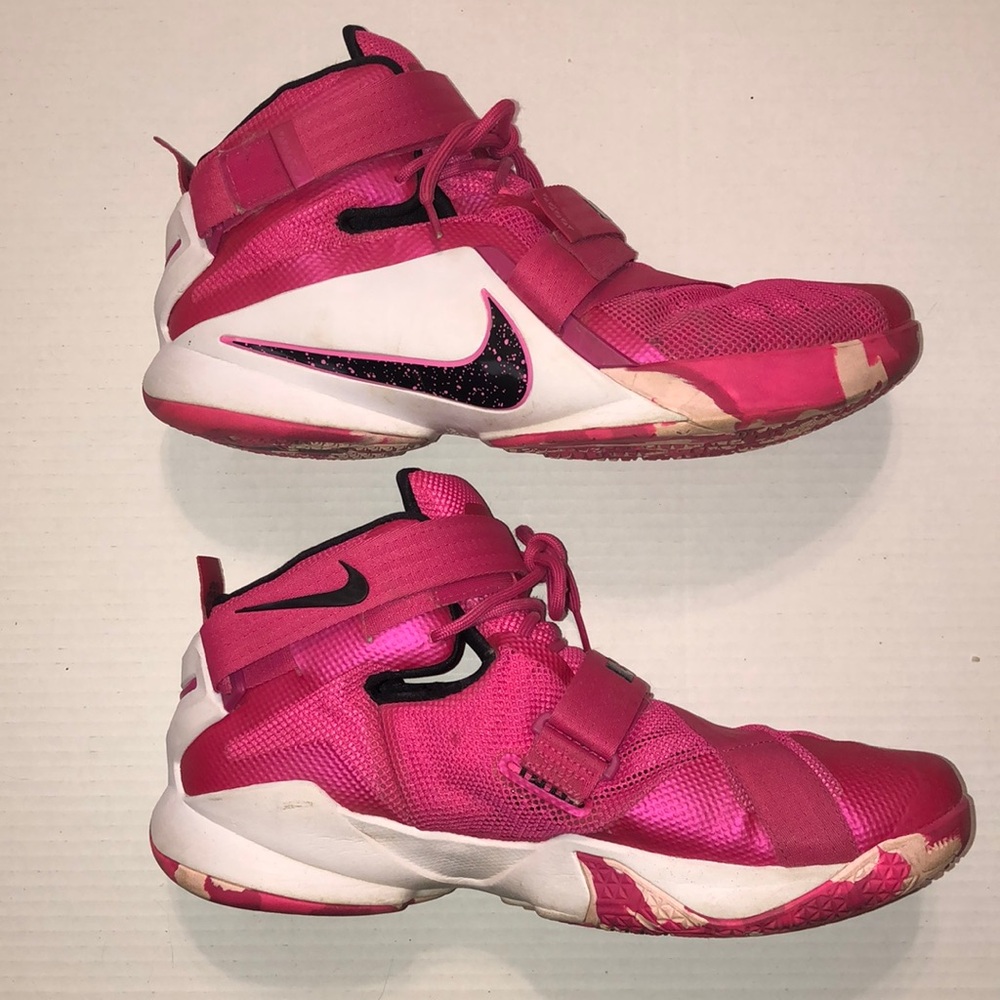 Nike Lebron Zoom Soldier 9 Think Pink Sneakers sz 13
